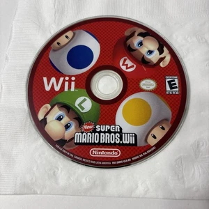 New Super Mario Bros. Wii (Nintendo Wii, 2009) solo disco testato e funzionante - Foto 1 di 3