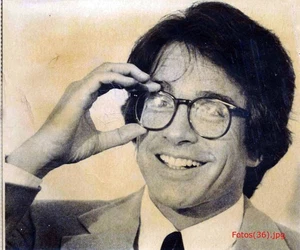 Warren Beatty, Schauspieler - 2 Pressefotos - versch. Grössen (4162) - Picture 1 of 2