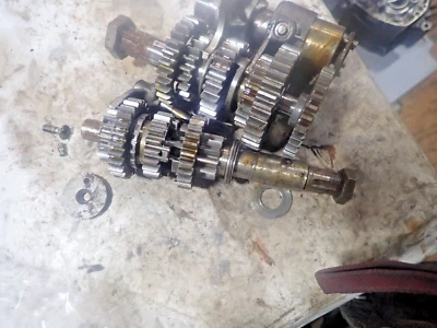 Caja de cambios/horquillas de cambio Suzuki TS 185 1980 transmisión tambor de cambio Foto 1 de 4