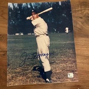 Joe Dimaggio Signed 8x10 Photo Auto Autograph Authentic COA Yankees - Picture 1 of 6