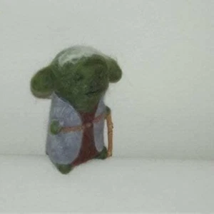 Star Wars Yoda handmade needle felted 12cm's brand new - Picture 1 of 3