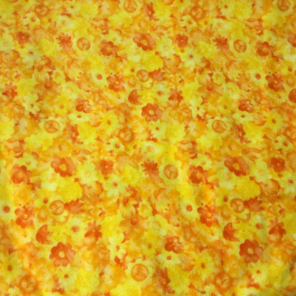 Robert Kaufman Fabric Flannel Screen Printed Yellow Floral Sleepwear Kids 3 Yds - Image 1 of 3