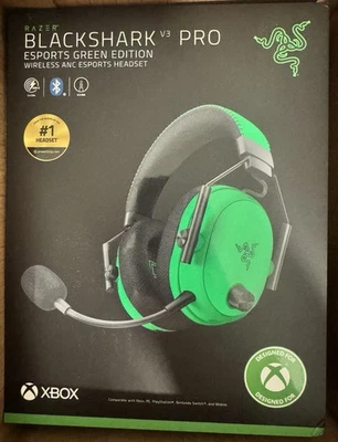 Razer BlackShark V3 Pro Wireless Gaming Headset Green - Image 1 of 2