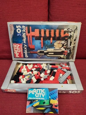 Plastic City 305  Italo Cremona - Immagine 1 di 2