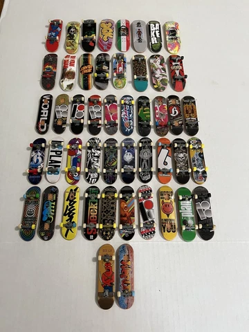Vintage Tech Deck Fingerboards  Lot Of 48. See Pics Send Offers Cover