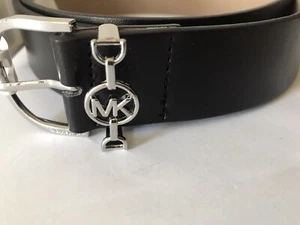 MUJER MICHAEL KORS NEGRO CUERO GENUINO CABALLO BROCA DETALLE CINTURÓN TALLA XLARGE NUEVO CON ETIQUETAS - Imagen 1 de 6