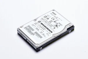 Hitachi HGST 600GB 2.5" 10K SAS HDD HUC109060CSS600 0B26040 - Picture 1 of 1