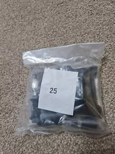 DEAGOSTINI BUILD YOUR OWN HUMMER H1 RC CAR #25 FRONT SHOCK STAY + BULKHEADS - Picture 1 of 1