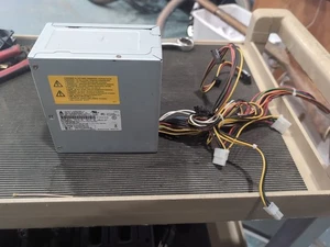 FUENTE DE ALIMENTACIÓN DELTA DPS-300 PB-3C - Imagen 1 de 9