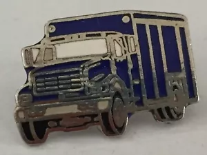 BEAU PETIT PIN'S CAMION USA FOURGON AMERICAIN TRANSPORT EGF 2.30 CM DE LONG - Foto 1 di 1