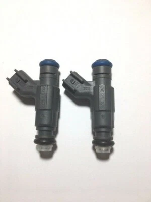 Victory V92C OEM Bosch Fuel Injector Set - NEW X 2 - Image 1 of 3