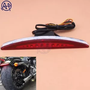 Luz trasera LED integrada para Harley Breakout FXSB CVO 13-17 LENTE roja - Imagen 1 de 8