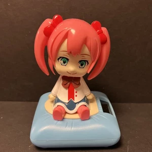 New Solar Powered Dancing Toy Bobblehead - From Japan - Cute Girl With Pink Hair - Picture 1 of 5