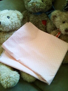 Cotton material dot design pink and white colors 32" x 45" - Picture 1 of 2