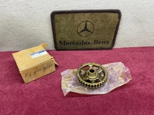 Engranaje de distribución de eje intermedio Mercedes Benz A1160500505 NOS - Imagen 1 de 8