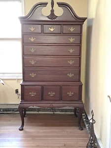 Queen Anne Mahogany Highboy Dresser - Picture 1 of 6