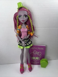 Monster High Monster Austauschprogramm Marisol Coxi Puppe Tagebuch - Bild 1 von 14