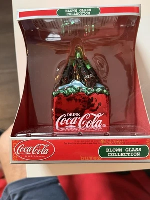 ADORNO COCA COLA VIDRIO SOPLADO ROJO ENFRIADOR VERDE ARCO 6 BOTELLAS NAVIDAD Foto 1 de 3