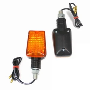 Blinker Paar für vorne und hinten aus Kunststoff in schwarz für viele Fahrzeuge - Bild 1 von 1