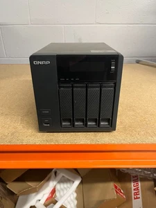 TS-419P + QNAP 4 bay NAS con cavo alimentatore - Foto 1 di 4