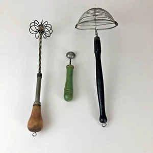 Vintage Lot 3 Wooden Handle Utensils Push Spring Action Whisk Ladle Melon Baller - Picture 1 of 5