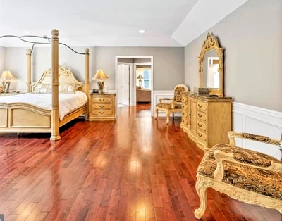 Bedroom Set King. Michael Amini La Francaise Bedroom Set. Designer Piece. - Image 1 of 4