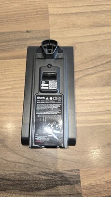 Shark Stratos Cordless Stick Vacuum [IZ400UK]  BATTERY ONLY - Image 1 of 3