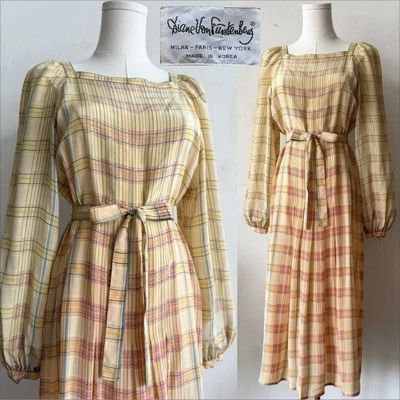 Vestido camisero a cuadros 100 % seda Diane Von Furstenberg años 70 de colección con cinturón de corbata a juego Foto 1 de 4