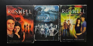 Roswell: Complete TV Series Seasons 1-3 (DVD) - Foto 1 di 3