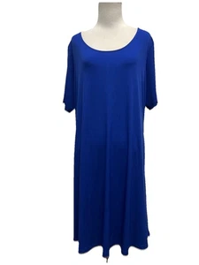 Susan Graver Damen Petite Kleid 1XP Liquid Knit Fit & Flare Blau A596328 - Bild 1 von 6