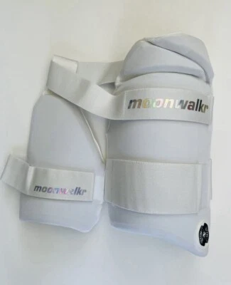 Moonwalkr Combo Thigh Pad 2.0 Right Hand - White - Medium Mens Size - Brand New! - image 1 of 3