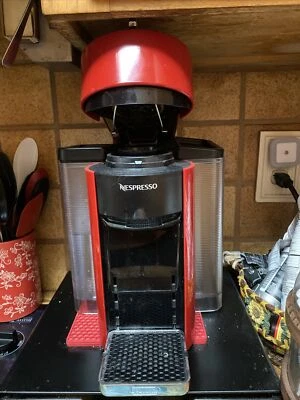 Máquina de café Nespresso Foto 1 de 4