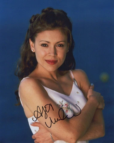 ALYSSA MILANO signed Autograph 20x25 cm in Person Cover