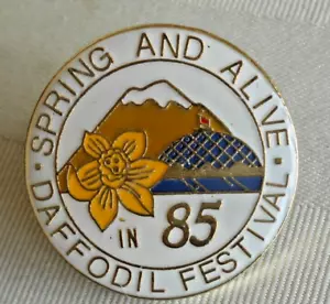 Daffodil Festival 1985 Spring nd Alive 1.25" Pin Cloisonné, Metal Backing - Picture 1 of 2