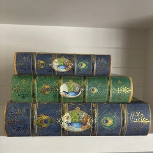 Royal Peacock~ Complete Set Of Three| SM | M | LG ~NESTING BOOKS ~ MINT - Picture 1 of 12
