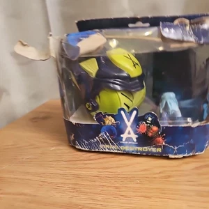 VIRUS ATTACK - Destructor de virus Hermianet exclusivo figura de acción juguete CN 2011 - Imagen 1 de 5