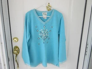 Quacker Factory Damen Pullover V-Ausschnitt Aquamarin mit Kristall Sternenmuster - Bild 1 von 6
