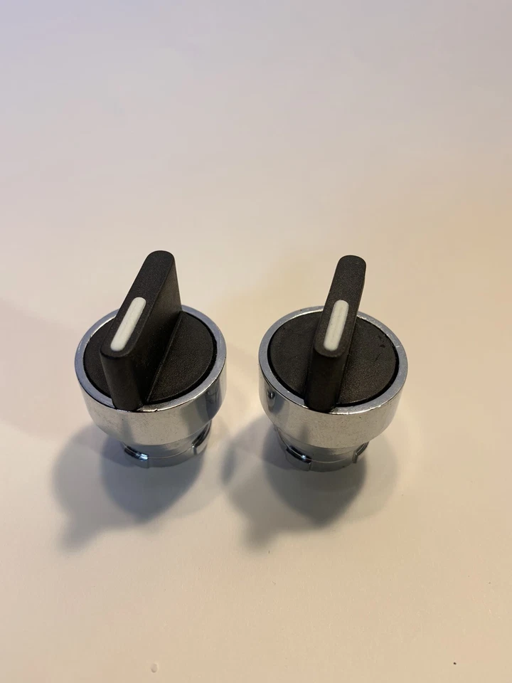 Paquete de 2 interruptores selectores de encendido y apagado de 2 posiciones de repuesto ZB2 BD2 PD220 Foto 1 de 1