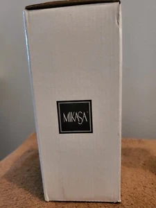 Mikasa vase - Picture 1 of 3