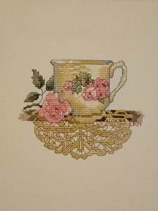 Vtg Needlepoint Framed Wall Art Flowers In Tea Cup Pink Cream SIGNED Cottagecore - Picture 1 of 15
