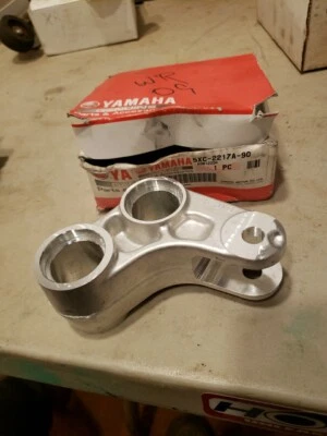 2007-2015 Yamaha WR450F OEM Rear Shock Linkage 2007-2013 WR250F (Stock Link) - Image 1 of 4