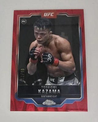 2025 Topps Chrome UFC #150 Toshiomi Kazama Rookie Red Wave Refractor 3/10 RC Foto 1 de 4