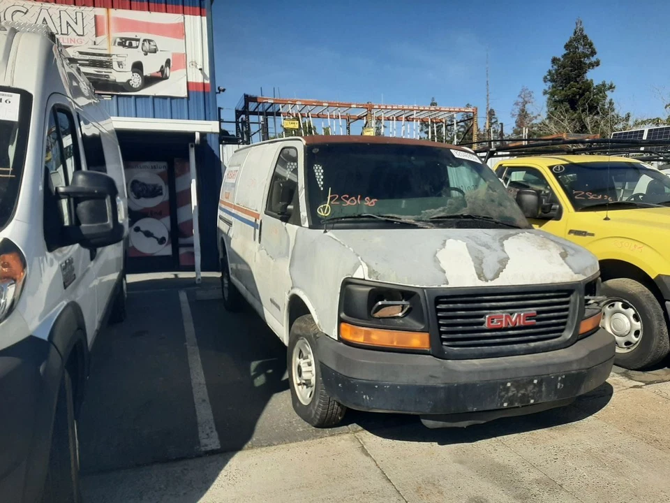 2003 雪佛兰 EXPRESS 1500 范油箱带燃料配件原始设备制造商 ID 88944181 — 第 1/4 张图片