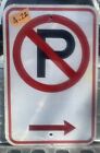 Pensioniertes Straßen-/Straßenschild (kein Parkpfeil rechts) 12""x18"" 4-22