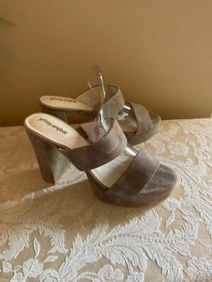 ¡NUEVO! Sandalia Jeffrey Campbell talla 10 ADRIANA gamuza topo tacón alto Anthropologie Foto 1 de 4