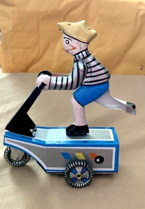 Vintage Mechanical Tin Lithograph Wind-Up Boy on a Scooter no key Made in China - Picture 1 of 8