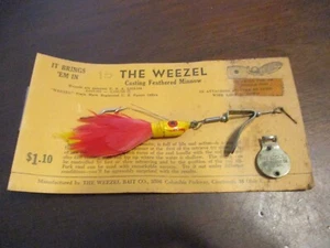 THE WEEZEL BAIT CASTING FEATHERED MINNOW ON ORIGINAL PACKAGE RATE FISHING LURE - Picture 1 of 6