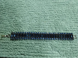 Beautiful 1940's Regency Sapphire Navette Articulated Rhinestone Bracelet - Picture 1 of 5
