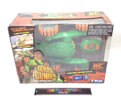 Tyco TERRA CLIMBER Radio Control Vehicle Ultimate Climbing Creature - Image 1 of 4