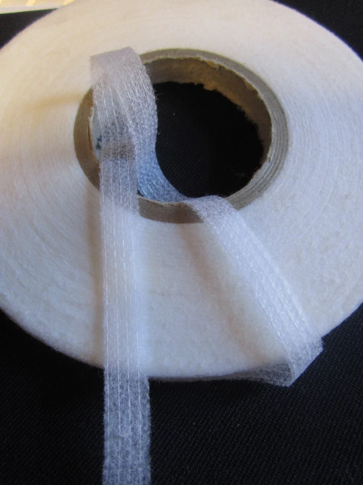 EU MARKEN WARE 100 m Klebende Bügelvlies Fadenverstärkt 1 cm Breit Eu ware (TW i1 (cm 0,09 €/m)